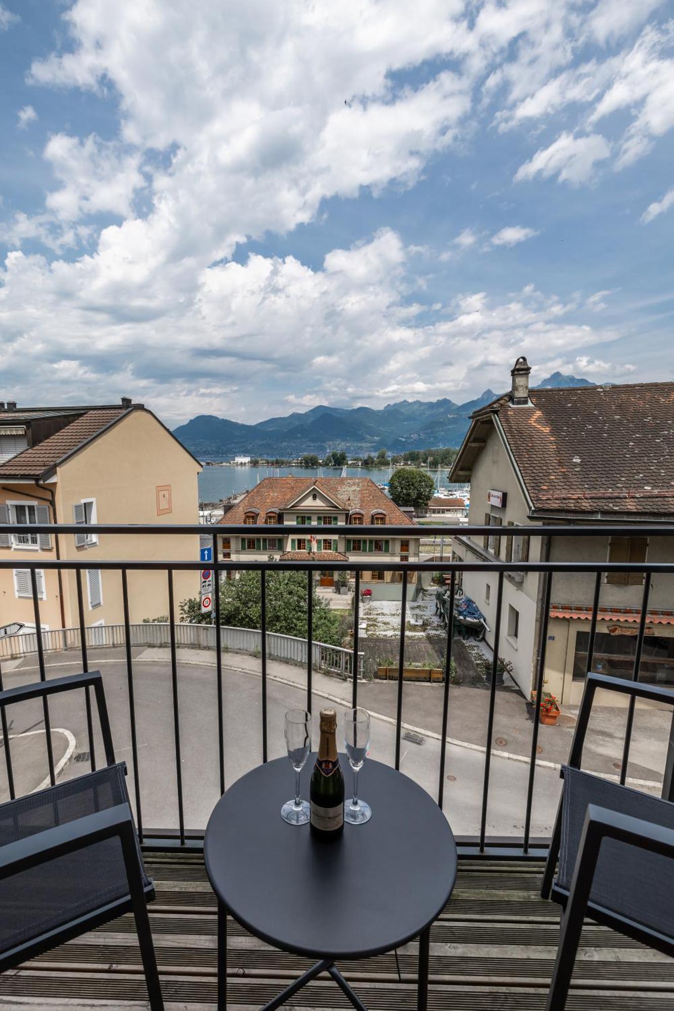 Aloha Chambres Port-Valais Kültér fotó